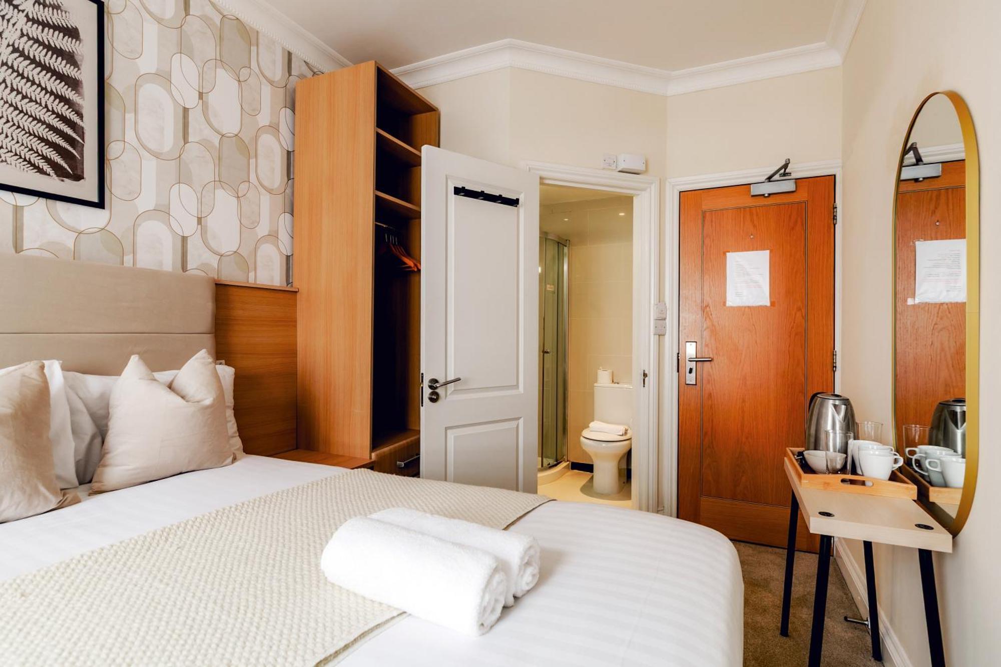 Mina Hotel
